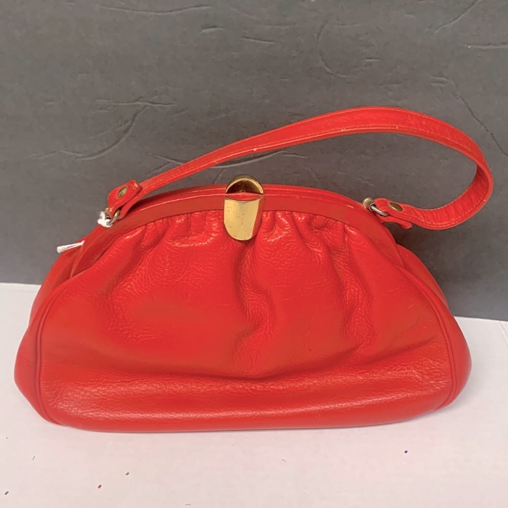 Mid Century Red Leather Purse ♥️